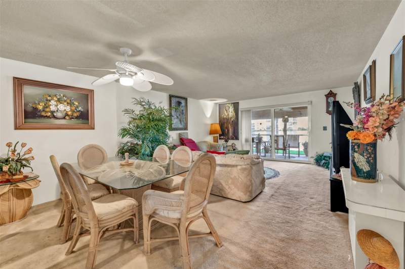 2 bedroom Condominium at 121 SE 3rd Avenue #104, Meadowbrook Lakes, Dania Beach — photo 3