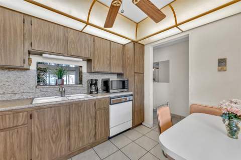 121 SE 3rd Avenue #104, Dania Beach FL - photo 13 of 29