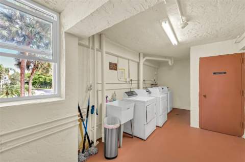 121 SE 3rd Avenue #104, Dania Beach FL - photo 24 of 29