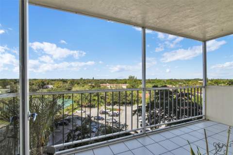 10777 W Sample Road #711, Coral Springs FL - photo 16 of 45