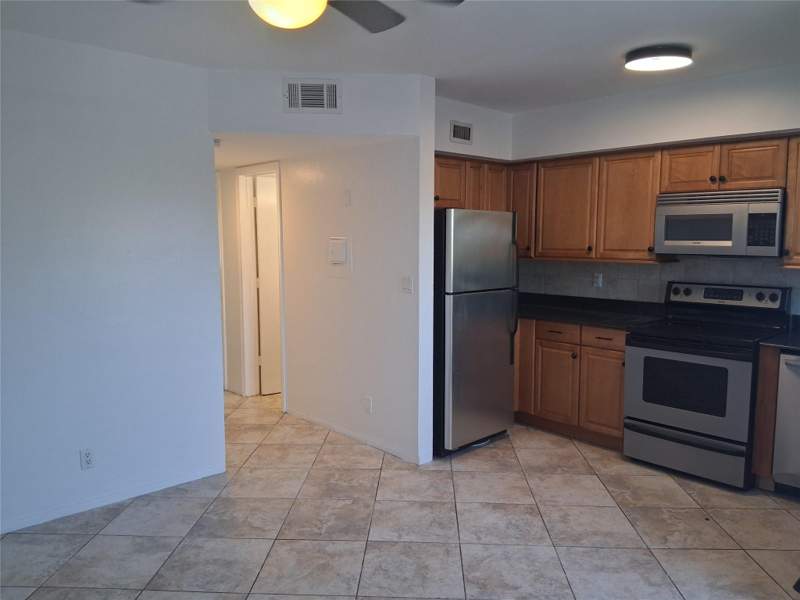 2 bedroom Condominium at 505 NE 20 Avenue #217, 505 Deerfield, Deerfield Beach — photo 3