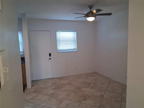 505 NE 20 Avenue #217, Deerfield Beach FL - photo 6 of 28