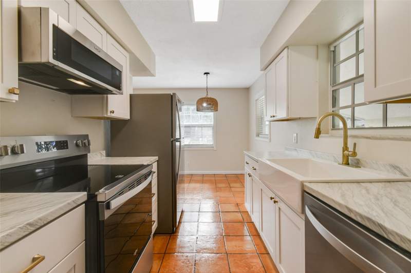 3 bedroom Single Family Residence at 1227 Cherokee Street, Jupiter River Estates Add, Jupiter — photo 5