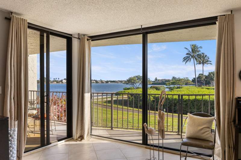 3 bedroom Condominium at 7020 Half Moon Circle #105, Half Moon Bay, Hypoluxo — photo 3