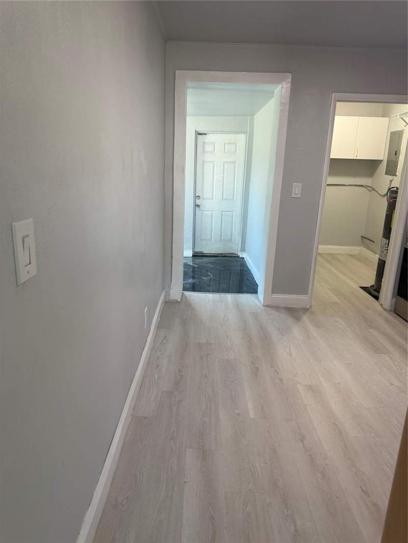 2 bedroom Single Family Residence at 6640 SW 20th Street, Broadview Country Club Es, Pompano Beach — photo 3