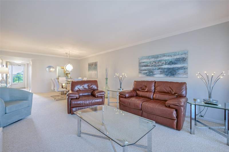 2 bedroom Condominium at 3920 Inverrary Boulevard #604-c, 18th Hole At Inverrary, Lauderhill — photo 4