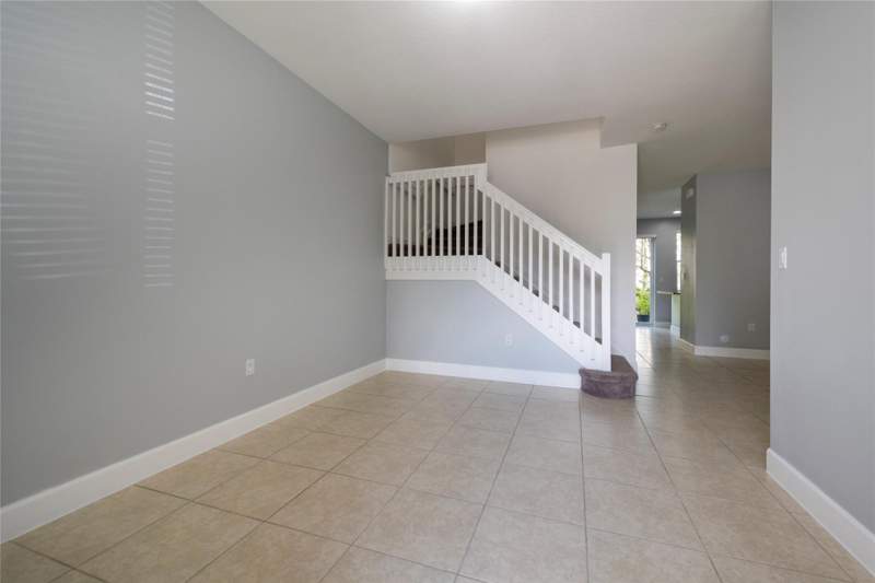 3 bedroom Single Family Residence at 4731 NW 48th Terrace, Trails At Central Parc 18, Tamarac — photo 4