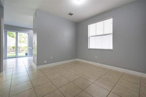 4731 NW 48th Terrace, Tamarac FL - photo 6 of 38