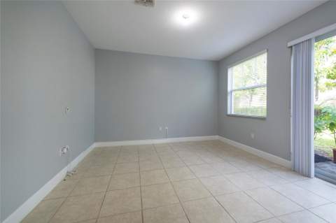 4731 NW 48th Terrace, Tamarac FL - photo 11 of 38