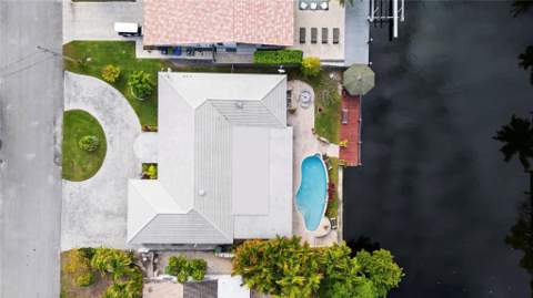 1735 NE 23rd Avenue, Fort Lauderdale FL - photo 7 of 50