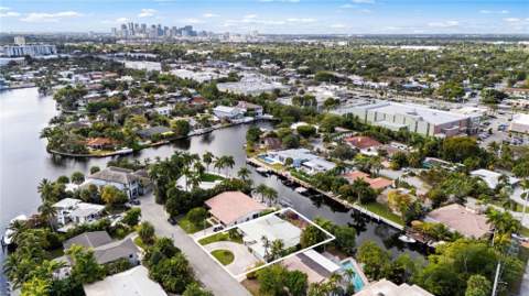 1735 NE 23rd Avenue, Fort Lauderdale FL - photo 13 of 50
