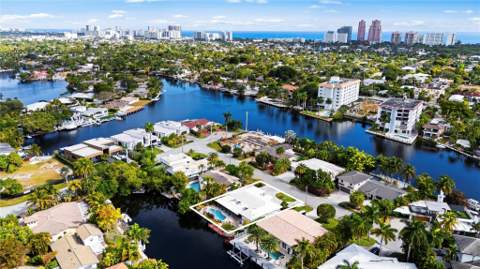 1735 NE 23rd Avenue, Fort Lauderdale FL - photo 15 of 50