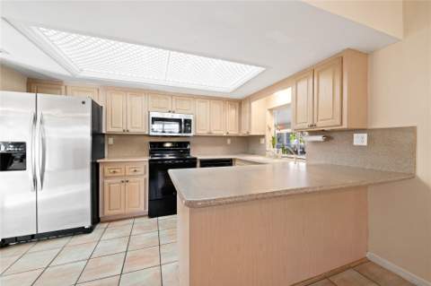 1735 NE 23rd Avenue, Fort Lauderdale FL - photo 20 of 50