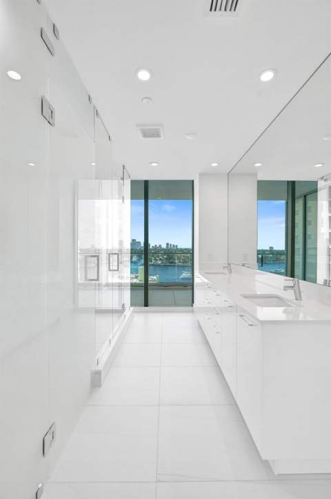 153 N Seabreeze Boulevard #504-s, Fort Lauderdale FL - photo 24 of 79