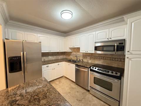 3000 N Palm Aire Drive #107, Pompano Beach FL - photo 12 of 29