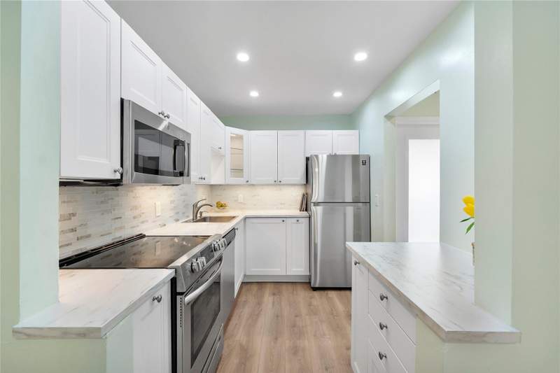 2 bedroom Condominium at 1951 NE 39th Street #156, Lighthouse Point Gardens, Lighthouse Point — photo 2