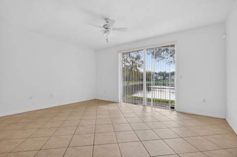 8236 SW 25th Court #103, Miramar FL - photo 7 of 31