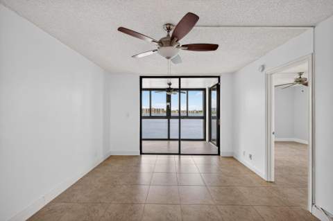 115 Lake Emerald Drive #403, Oakland Park FL - photo 9 of 38
