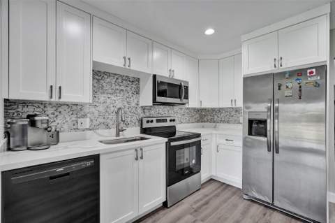 4017 Woodside Drive, Coral Springs FL - photo 24 of 37