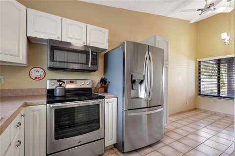 5541 Ainsley Court, Boynton Beach FL - photo 8 of 34