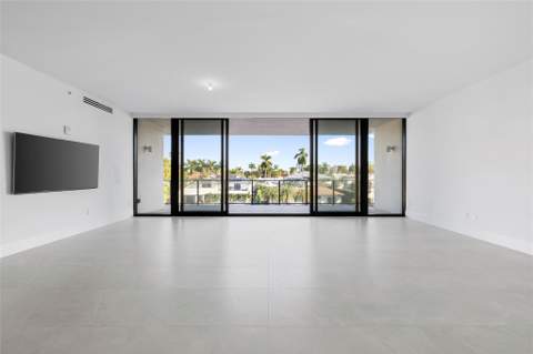 160 Isle Of Venice Drive #302, Fort Lauderdale FL - photo 9 of 42