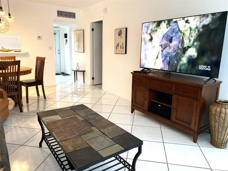 1 bedroom Condominium at 5003 NW 35th Street #508, Aloha Gardens Condo, Lauderdale Lakes — photo 2