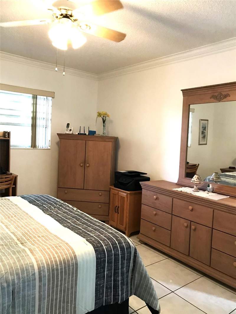 1 bedroom Condominium at 5003 NW 35th Street #508, Aloha Gardens Condo, Lauderdale Lakes — photo 4