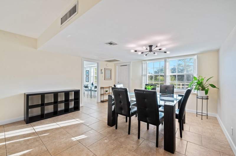 3 bedroom Condominium at 3900 Oaks Clubhouse Drive #310, Palm Aire country Club, Pompano Beach — photo 2