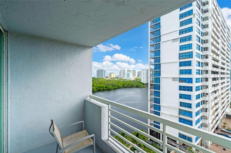 1 bedroom Condominium at 2670 E Sunrise Boulevard #903, Gallery One Condo, Fort Lauderdale — photo 4