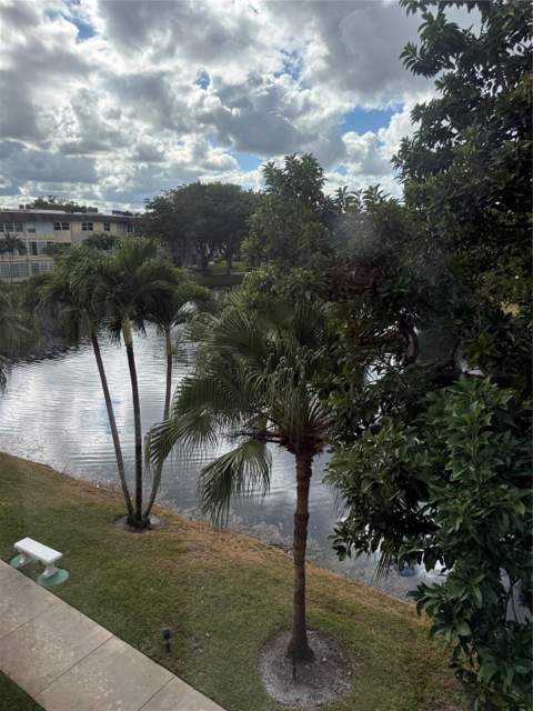 3431 NW 50th Avenue #304, Lauderdale Lakes FL - photo 16 of 22
