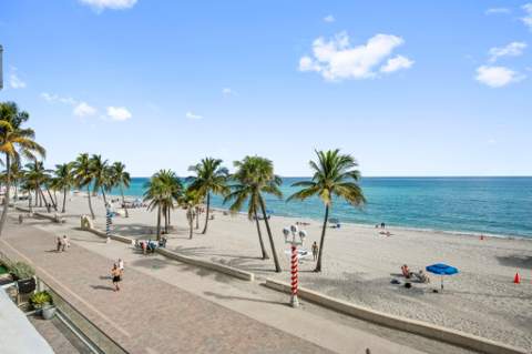 2201 N Surf Road, Hollywood FL - photo 18 of 59