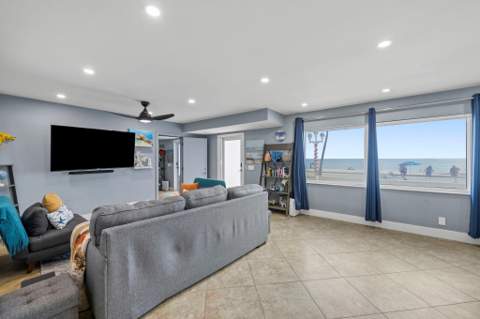 2201 N Surf Road, Hollywood FL - photo 24 of 59