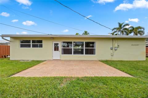 6543 NE 21st Road, Fort Lauderdale FL - photo 8 of 38