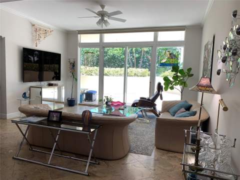 1063 W Hillsboro Mile #115, Hillsboro Beach FL - photo 16 of 30