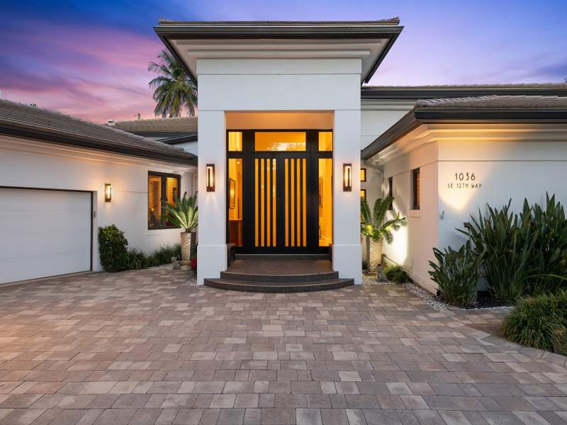 4 bedroom Single Family Residence at 1036 SE 12th Way, Rio Vista, Fort Lauderdale — photo 3
