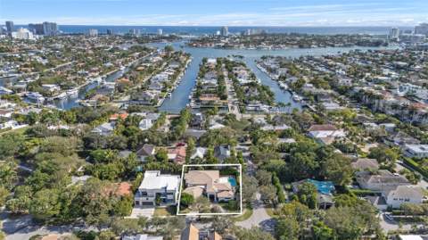 1036 SE 12th Way, Fort Lauderdale FL - photo 10 of 46