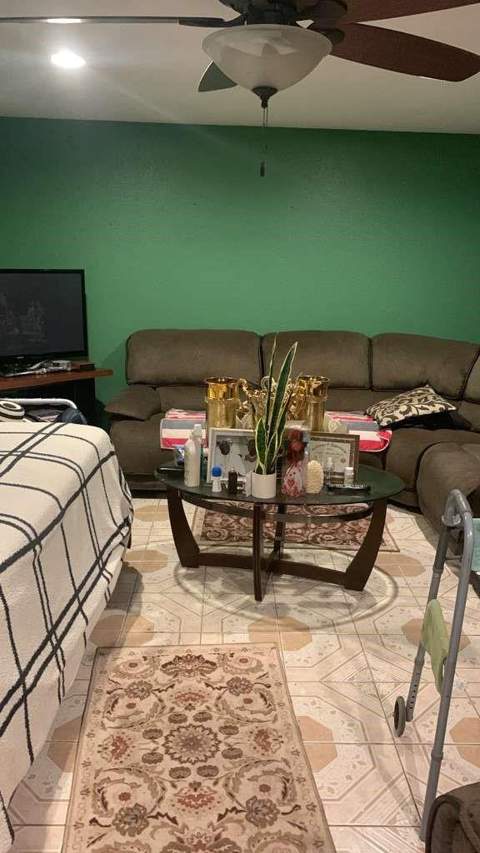 2070 NE 2nd Avenue, Pompano Beach FL - photo 7 of 9