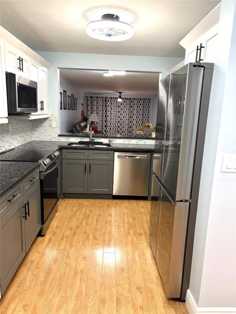 7302 S Devon Drive #307, Tamarac FL - photo 10 of 61