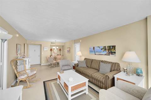 531 N Ocean Boulevard #410, Pompano Beach FL - photo 11 of 28