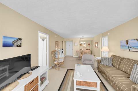 531 N Ocean Boulevard #410, Pompano Beach FL - photo 12 of 28