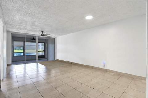 9440 Poinciana Place #101, Davie FL - photo 6 of 30