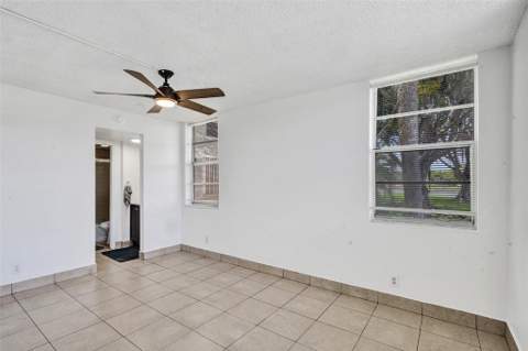 9440 Poinciana Place #101, Davie FL - photo 8 of 30