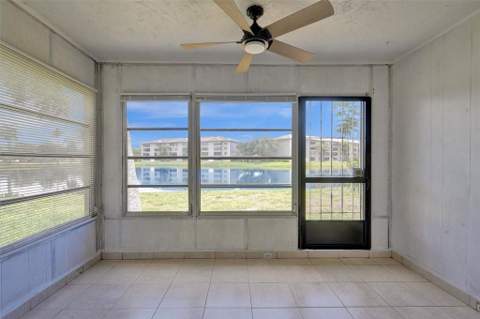 9440 Poinciana Place #101, Davie FL - photo 17 of 30