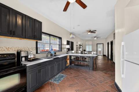 1934 Washington Street, Hollywood FL - photo 16 of 33