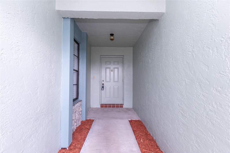 3 bedroom Villa at 9114 SW 20th Street #B, River Oaks, Boca Raton — photo 4