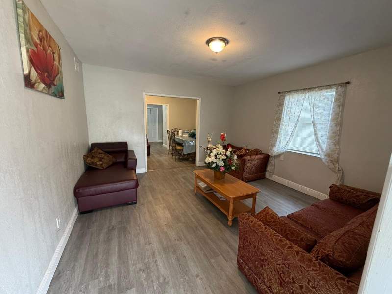 2 bedroom Single Family Residence at 405 NW 18th Avenue, Dorsey Park Third Add 24-, Fort Lauderdale — photo 5