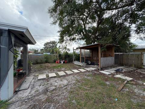 405 NW 18th Avenue, Fort Lauderdale FL - photo 18 of 23