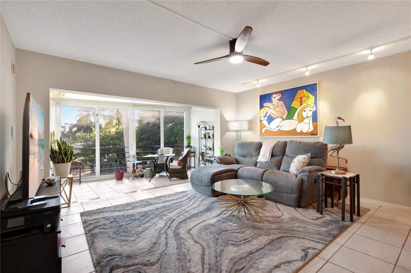 2 bedroom Condominium at 3050 NE 47th Court #205, Winston House, Fort Lauderdale — photo 5