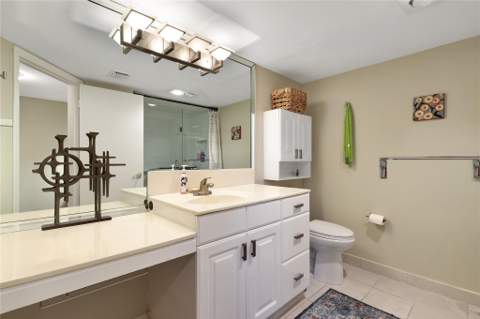 3050 NE 47th Court #205, Fort Lauderdale FL - photo 20 of 34