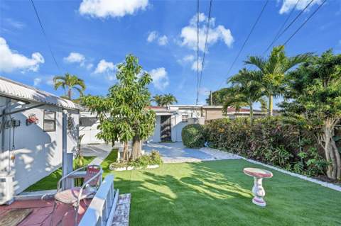 1933 SW 67th Avenue, North Lauderdale FL - photo 22 of 30